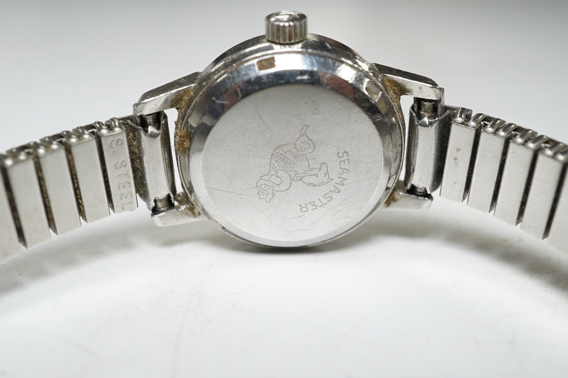 A ladies steel Omega Seamaster Automatic wrist watch, with centre seconds and date aperture. Condition - fair, movement going